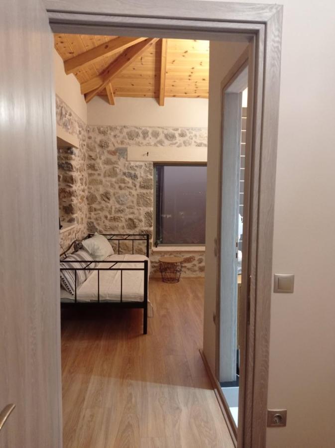 Villa Alonia Kalamata Esterno foto