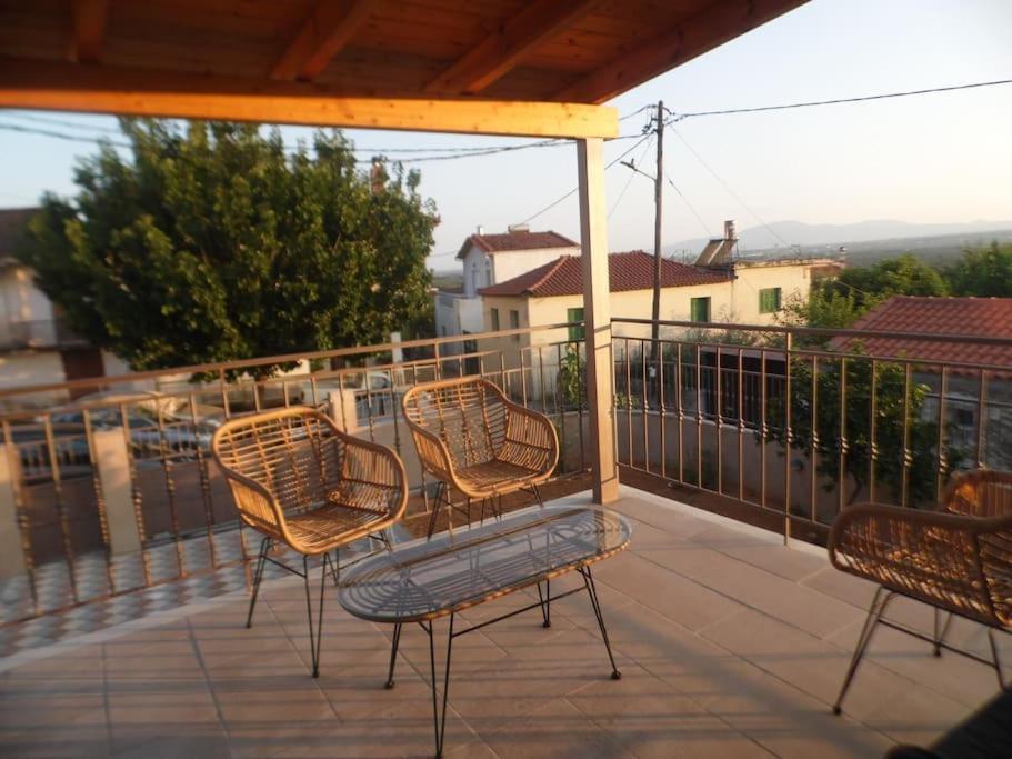 Villa Alonia Kalamata Esterno foto
