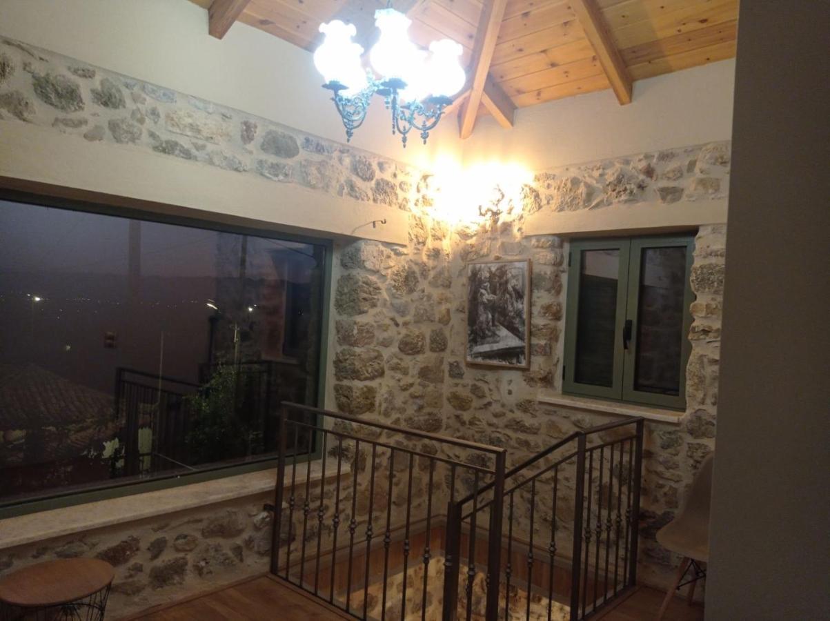 Villa Alonia Kalamata Esterno foto